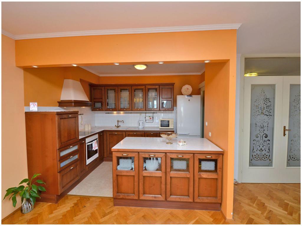 Apartment Laura بودْسْتغانا الغرفة الصورة